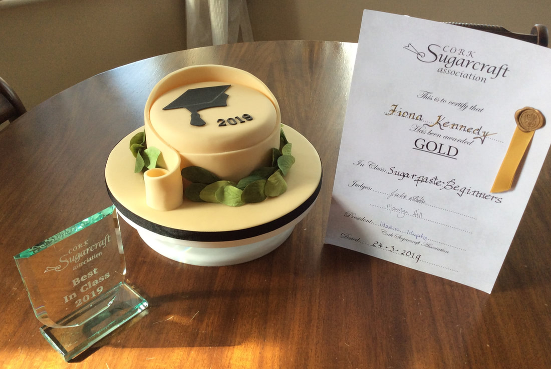 Fiona's Golden creation for the Cork Sugarcraft Show.